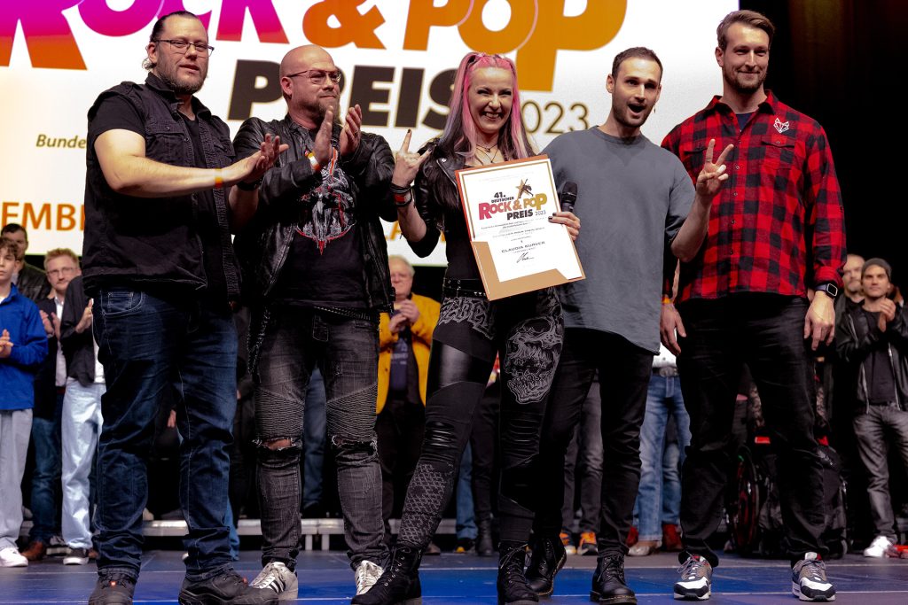 Claudia Kurver beim Deutschen Rock & Pop Preis 2023
